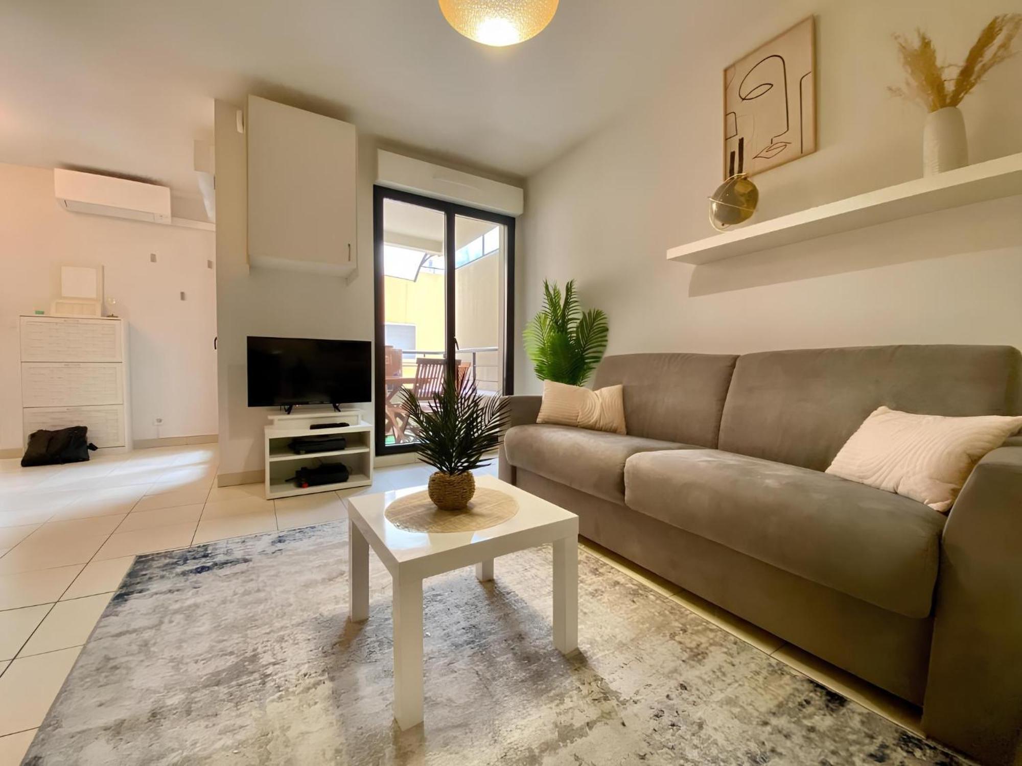 "L'Alhambra" Proche Gare Et Centre Apartment Menton Exterior foto